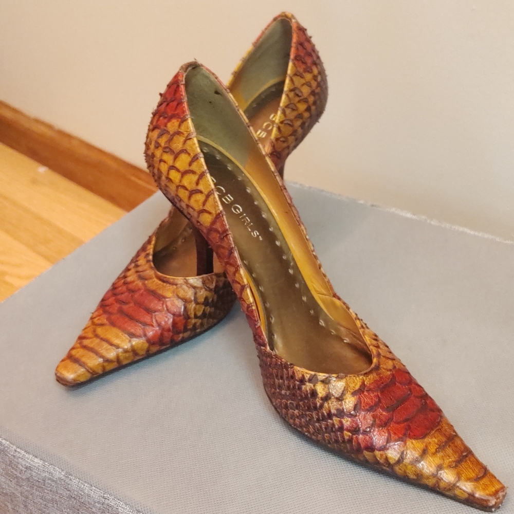 High heel shoes